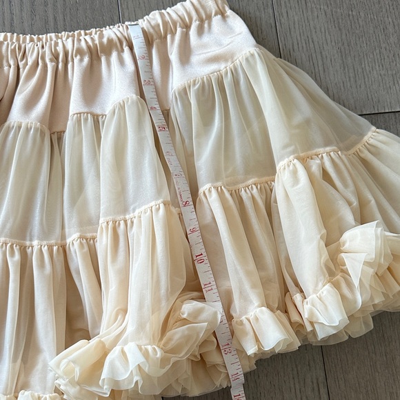 American Apparel Cream Ruffled A-Line Skirt One Size - Picture 5 of 5